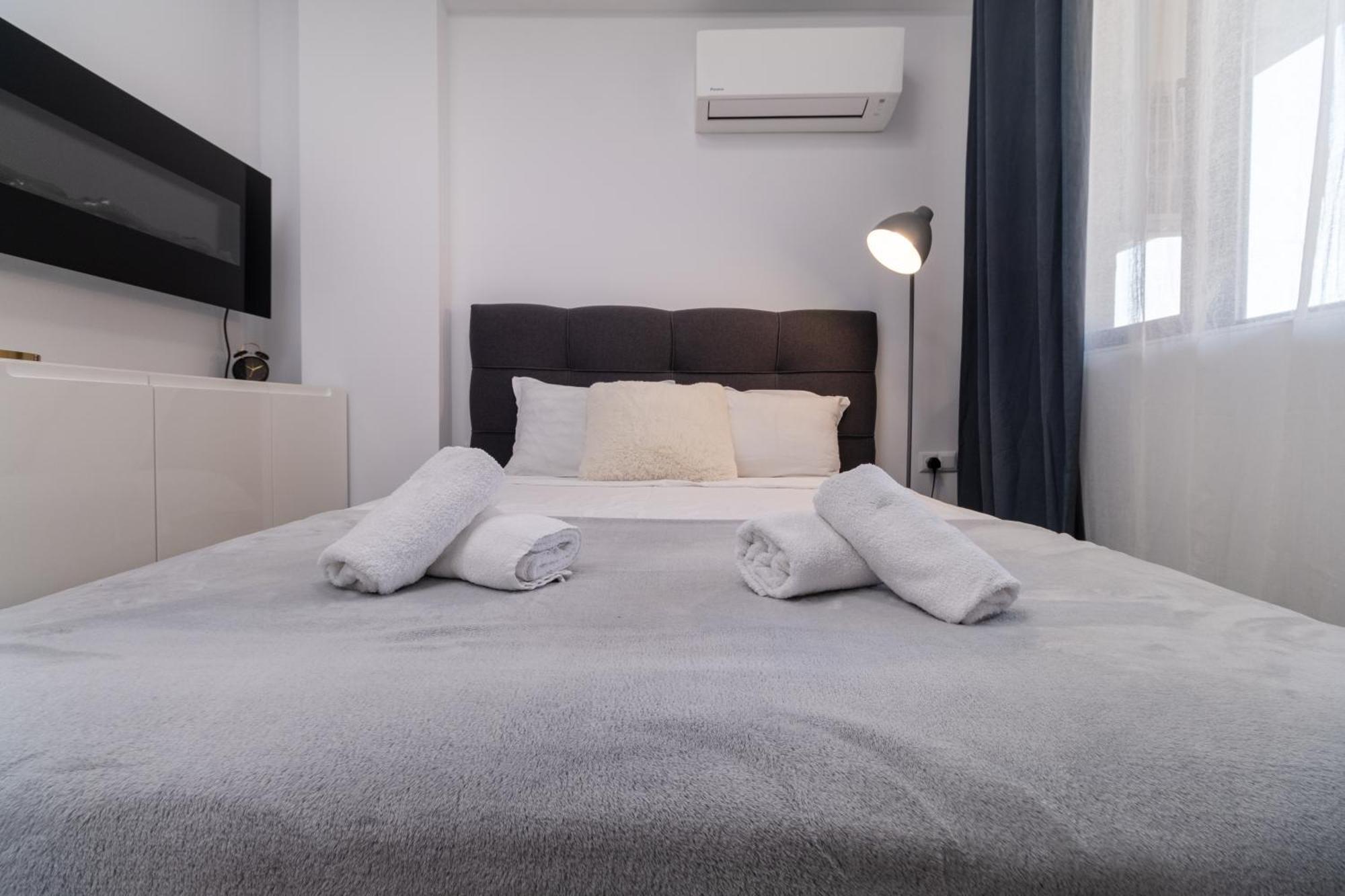 1-Bedroom Apartment With Free Private Parking Plovdiv Exterior photo